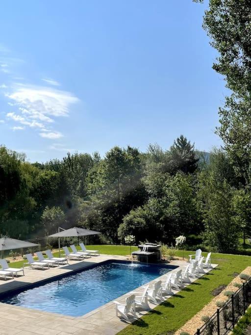 871 Shefford Suite 207 3Chambres Bromont Exterior photo